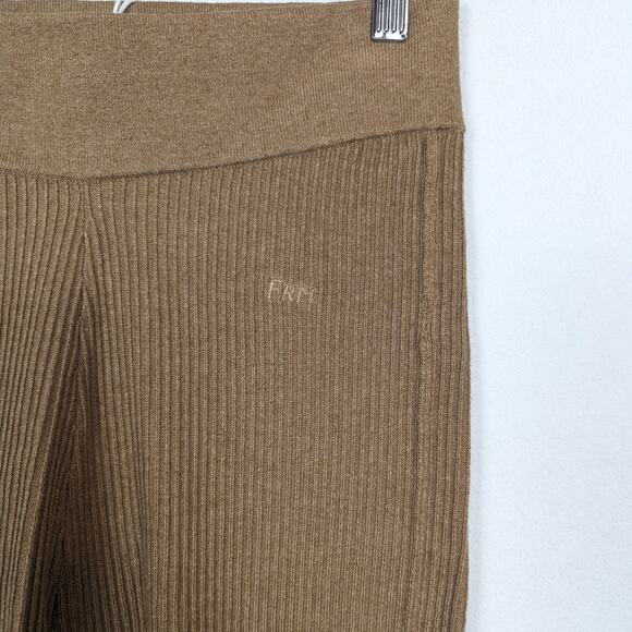 NWT Frame Tan Ribbed Sweater Knit Biker Shorts Size S - Picture 4 of 8